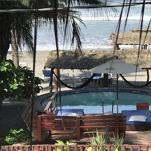 Casa de las Olas Surf&Beach Club